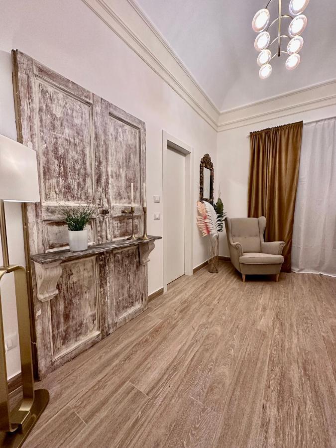 Nerina Otel Katanya Dış mekan fotoğraf